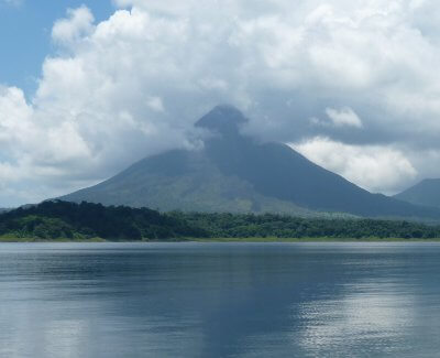 lake and volcano arenal